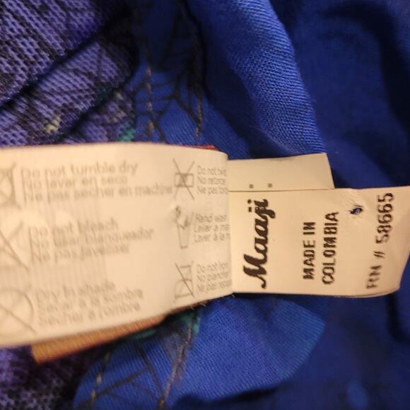 Maaji Fringe Robe Shawl Beach Cover-Up Small Graphic  Dark Floral Indie Boho - Picture 10 of 10